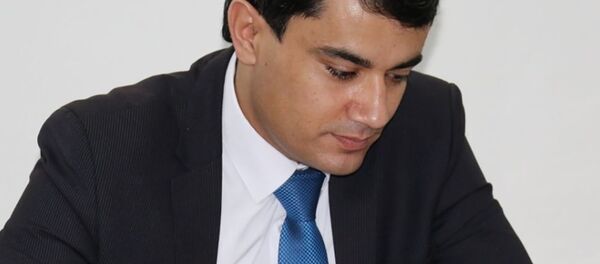 Пресс-секретарь Минобразования и науки республики Таджикистан Эхсони Хушбахт - Sputnik Тоҷикистон