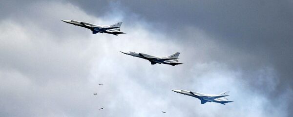 Дальние бомбардировщики Ту-22М3 - Sputnik Таджикистан