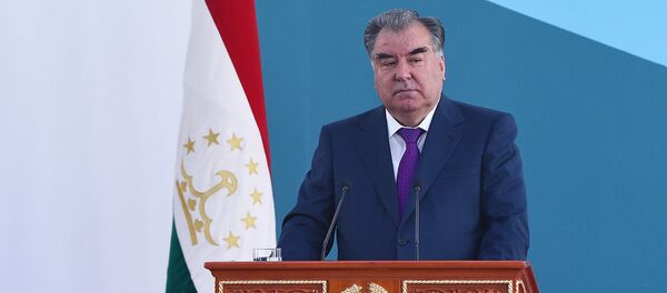 Президент Республики Таджикистана Эмомали Рахмон Президент Республики Таджикистана Эмомали Рахмон - Sputnik Таджикистан