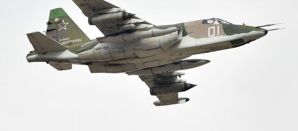 Штурмовик Су-25, архивное фото - Sputnik Таджикистан
