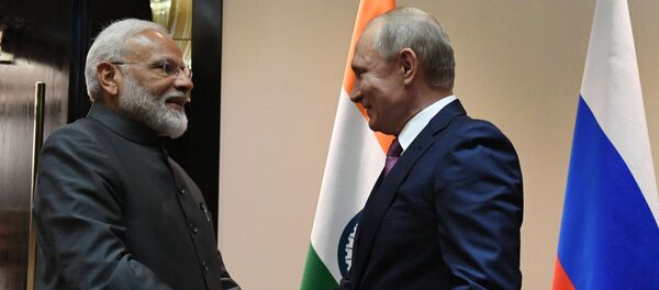 Президент РФ Владимир Путин и премьер-министр Индии Нарендра Моди Президент РФ Владимир Путин и премьер-министр Индии Нарендра Моди - Sputnik Таджикистан