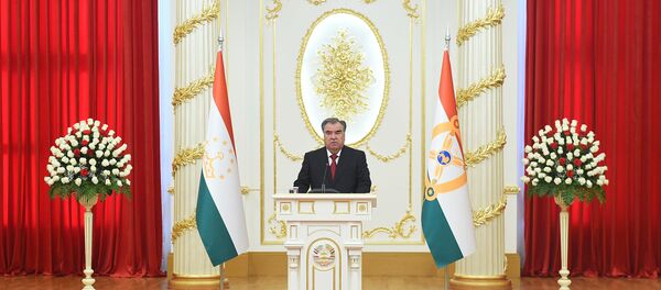 Президент Таджикистана Эмомали Рахмон - Sputnik Тоҷикистон