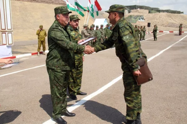 Размоиши муштараки низомӣ дар Суғд Размоиши муштараки низомӣ дар Суғд - Sputnik Тоҷикистон