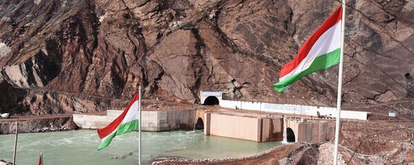 Открытие первого гидроагрегата на Рогунской ГЭС в Таджикистане Открытие первого гидроагрегата на Рогунской ГЭС в Таджикистане - Sputnik Тоҷикистон