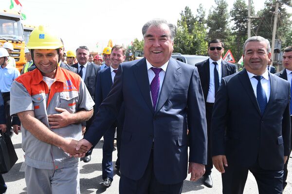 Начало реконструкции дороги Куляб - Шамсиддини Шохин - Sputnik Таджикистан