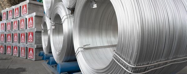 Алюминиевый завод ТАЛКО-КРАНТАС в городе Турсунзаде - Sputnik Таджикистан