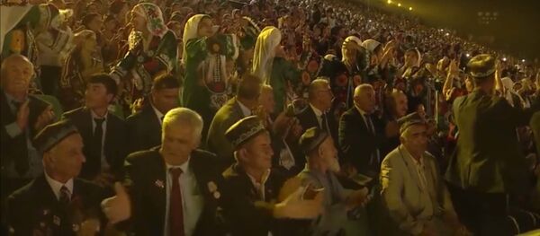 Праздничный концерт в Кулябе Праздничный концерт в Кулябе - Sputnik Тоҷикистон