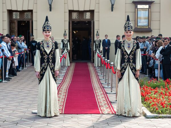 Ага-Хан в Казани: награды, архитектура и радость исмаилитов - Sputnik Таджикистан