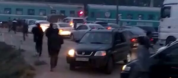 Поезд столкнулся с автобусом у станции Шамалган (Чемолган) в Алматинской области - Sputnik Тоҷикистон
