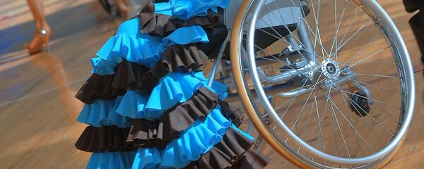 Танцы на колясках, архивное фото - Sputnik Тоҷикистон