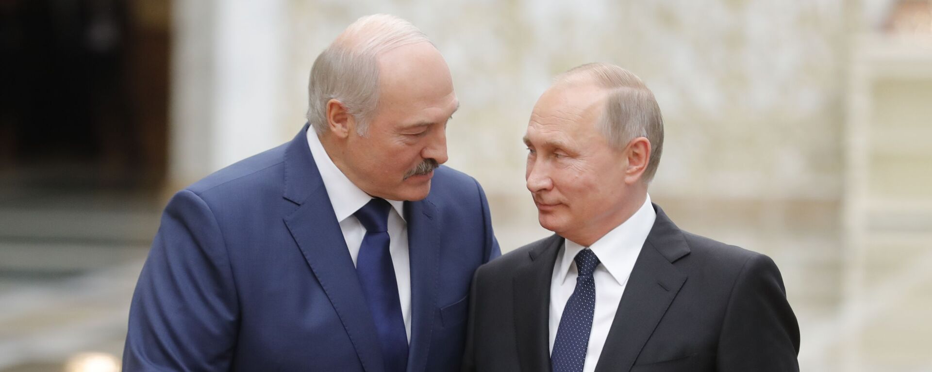 Президент РФ Владимир Путин и президент Беларуси Александр Лукашенко - Sputnik Таджикистан, 1920, 10.01.2021