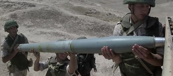 Совместные учения 201-й РВБ и ВС Таджикистана Центр-2019 - Sputnik Таджикистан