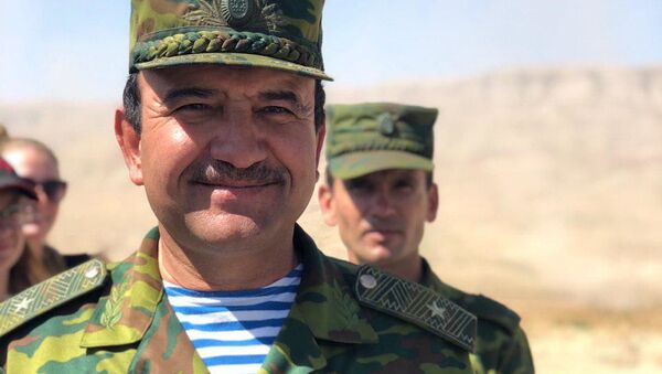 Рахмонзода Мирализода генерал майор командующий аэромобильными войсками Минобороны Республики Таджикистан - Sputnik Таджикистан