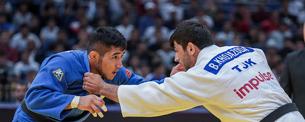 Таджикский атлет Бехруз Ходжазода выиграл серебряную медаль Гран-При Ташкента по дзюдо Таджикский атлет Бехруз Ходжазода выиграл серебряную медаль Гран-При Ташкента по дзюдо - Sputnik Тоҷикистон