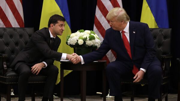 Президент США Дональд Трамп и президент Украины Владимир Зеленский - Sputnik Таджикистан
