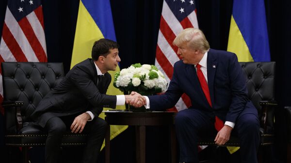 Президент США Дональд Трамп и президент Украины Владимир Зеленский - Sputnik Таджикистан