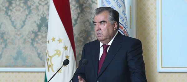 Президент Республики Таджикистана Эмомали Рахмон - Sputnik Таджикистан