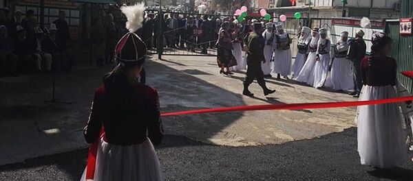 Ифтитоҳи пули дӯстӣ дар марзи Тоҷикистону Қирғизистон - Sputnik Тоҷикистон