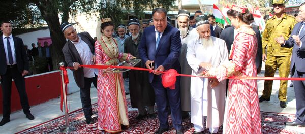 Открытие моста на границе Таджикистана и Кыргызстана Открытие моста на границе Таджикистана и Кыргызстана - Sputnik Тоҷикистон