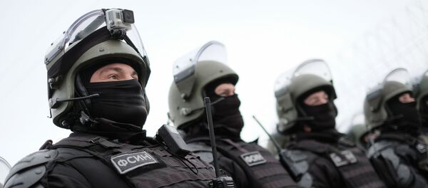 Сотрудники спецназа ФСИН, архивное фото - Sputnik Таджикистан