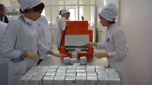 В Душанбе заработало новое предприятие по переработке лекарственных растений - Sputnik Таджикистан
