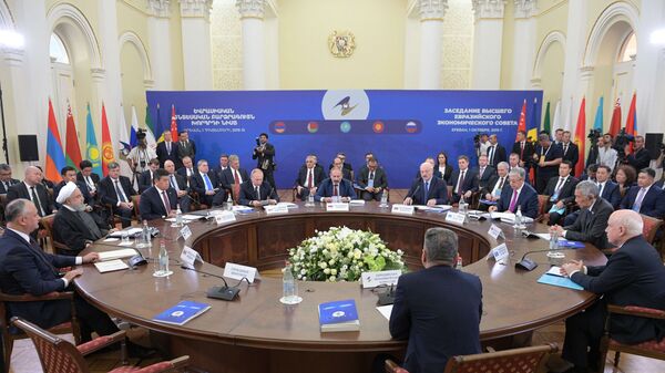 Заседании Высшего евразийского экономического совета (ВЕЭС) в широком составе в Ереване - Sputnik Тоҷикистон
