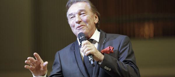 Чешский певец Карел Готт Чешский певец Карел Готт - Sputnik Таджикистан