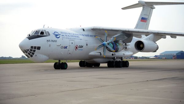 Военно-транспортный самолёт Ил-76 - Sputnik Таджикистан