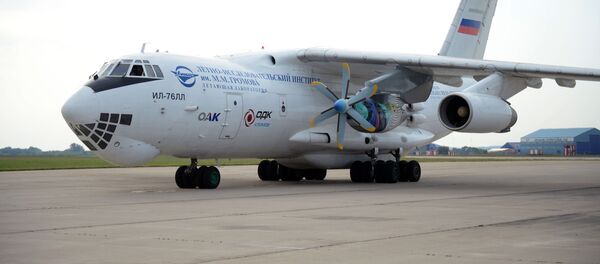 Военно-транспортный самолёт Ил-76 - Sputnik Таджикистан