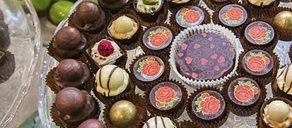 Опасные конфеты изъяли из продажи в Душанбе Опасные конфеты изъяли из продажи в Душанбе - Sputnik Таджикистан