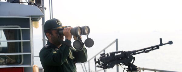 Иранский военнослужащий, архивное фото - Sputnik Таджикистан