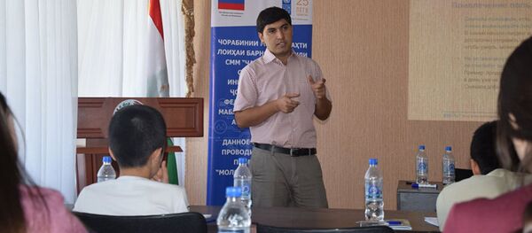 Бахтиёр Қодиров ташаббускорони Стартап дар Хуҷанд. Акс аз саҳфааш аз Фейсбук - Sputnik Таджикистан