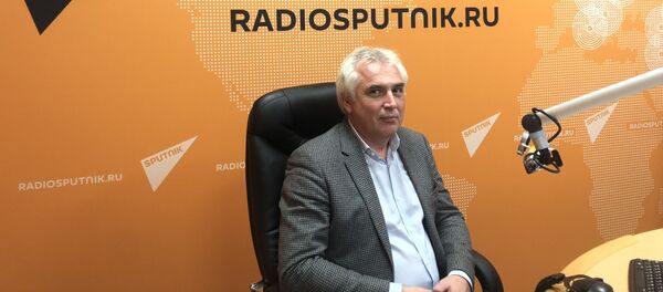 Первый заместитель декана факультета мировой экономики и    мировой политики Высшей школы экономики Игорь Ковалев - Sputnik Таджикистан