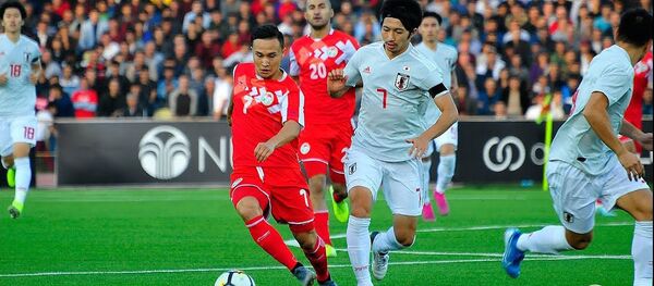 Видеообзор матча четвертого тура второго раунда отборочного турнира чемпионата мира-2022 - Sputnik Таджикистан