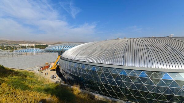 Строительство нового спортивного комплекса в Душанбе Строительство нового спортивного комплекса в Душанбе - Sputnik Таджикистан