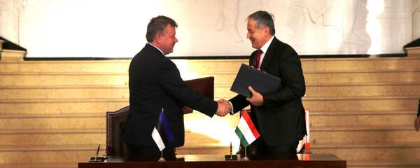 Сироҷиддин Муҳриддин ва сафири Эстония  - Sputnik Тоҷикистон