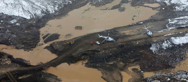 Прорыв дамбы в Красноярском крае - Sputnik Таджикистан
