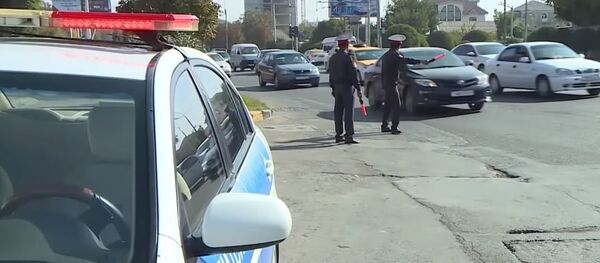 В Душанбе проводят рейды по выявлению лихачей В Душанбе проводят рейды по выявлению лихачей - Sputnik Таджикистан