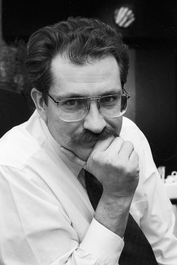 Ҷашнҳои рӯзи 25 октябр дар Тоҷикистон ва ҷаҳон Ҷашнҳои рӯзи 25 октябр дар Тоҷикистон ва ҷаҳон - Sputnik Тоҷикистон