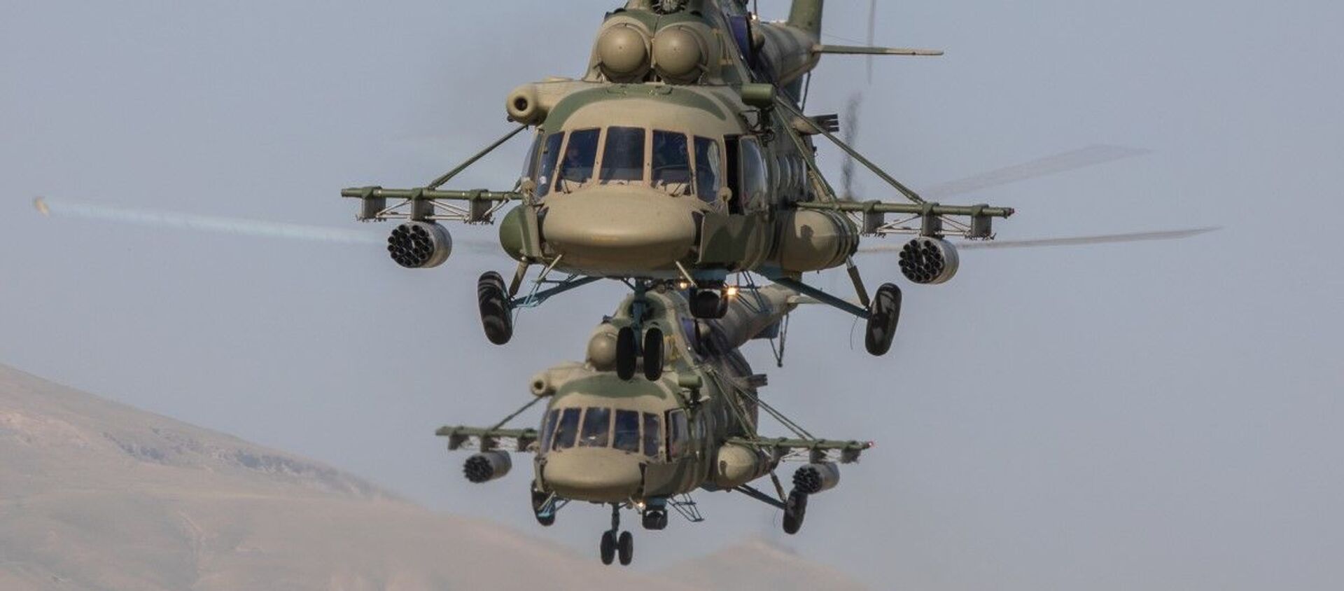 Вертолеты Ми-8 на учениях Нерушимое братство - 2019 - Sputnik Таджикистан, 1920, 13.10.2020