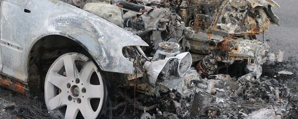 Сгоревшая машина - Sputnik Тоҷикистон