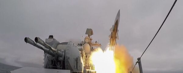 Пуск крылатой ракеты - Sputnik Таджикистан