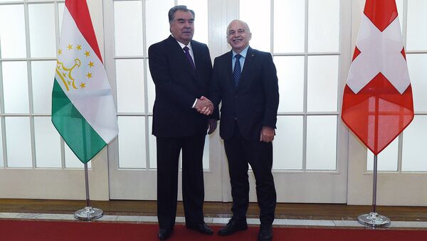 Встреча Эмомали Рахмона с президентом Швейцарской конфедерации Ули Маурер  - Sputnik Таджикистан
