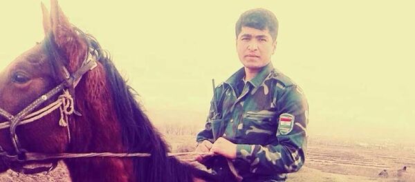 Погибший пограничник  Изатуллои Абубакр - Sputnik Таджикистан