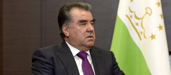 Эмомали Рахмон с официальным визитом в Швейцарии Эмомали Рахмон с официальным визитом в Швейцарии - Sputnik Таджикистан