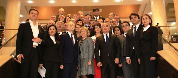 Представители стран СНГ на заседании Совета по сотрудничеству в области здравоохранения Представители стран СНГ на заседании Совета по сотрудничеству в области здравоохранения - Sputnik Таджикистан