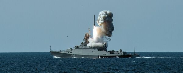Пуск противокорабельной ракеты 'Калибр-НК'  - Sputnik Таджикистан
