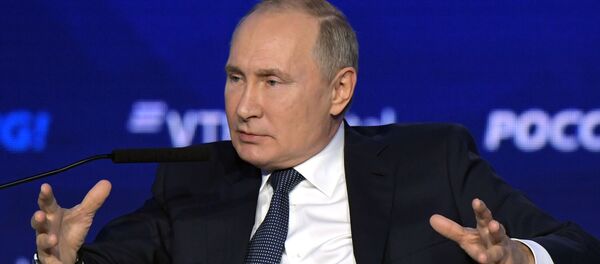 Президент РФ Владимир Путин - Sputnik Тоҷикистон