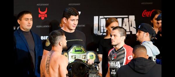 Умар Нурмуҳаммадов қабл аз муҳориба дар шаҳри Тошканд Умар Нурмуҳаммадов қабл аз муҳориба дар шаҳри Тошканд - Sputnik Тоҷикистон