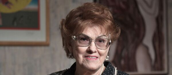 15 декабря 2018.  Людмила Вербицкая во время встречи с президентом РФ Владимиром Путиным. - Sputnik Таджикистан